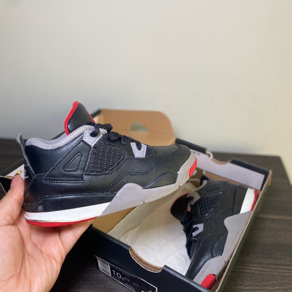 Jordan 4 retro
